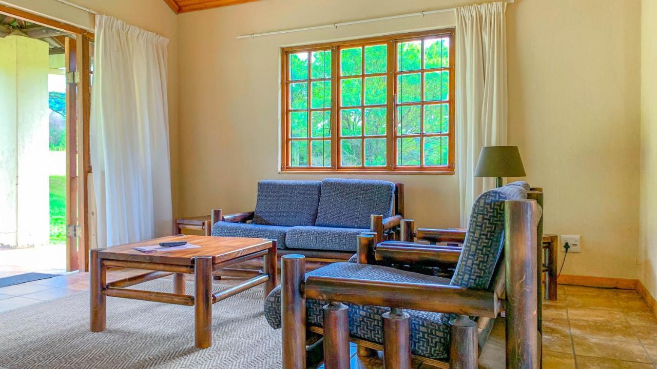 Wits End Mountain Resort Champagne Valley Exterior photo